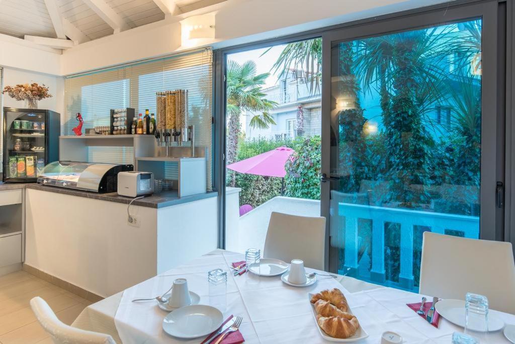بودْسْتغانا Bed & Breakfast Pino المظهر الخارجي الصورة